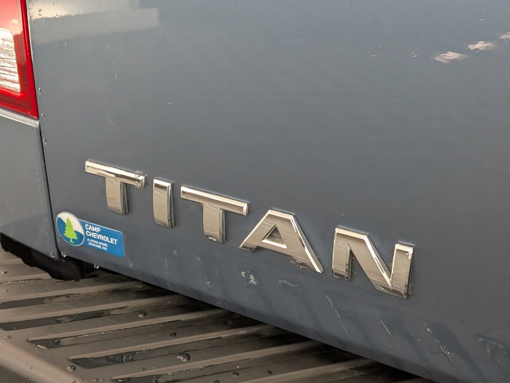 Thumbnail: 2011 Nissan Titan - 26
