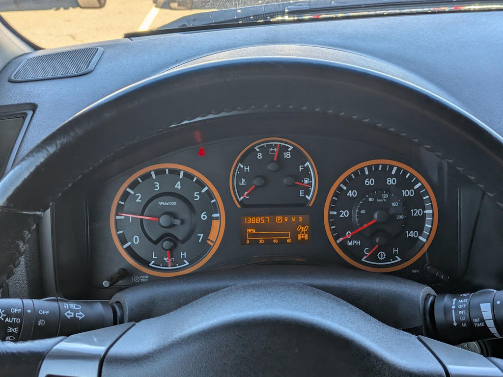 Thumbnail: 2011 Nissan Titan - 17