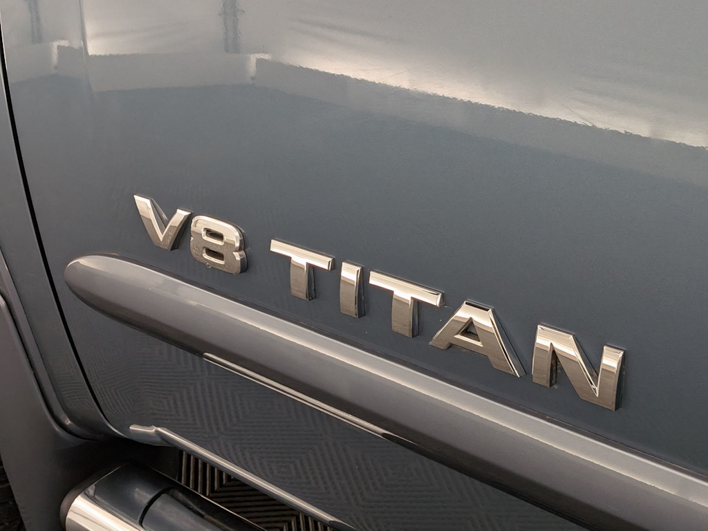 Thumbnail: 2011 Nissan Titan - 7