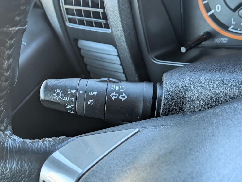 Thumbnail: 2011 Nissan Titan - 35