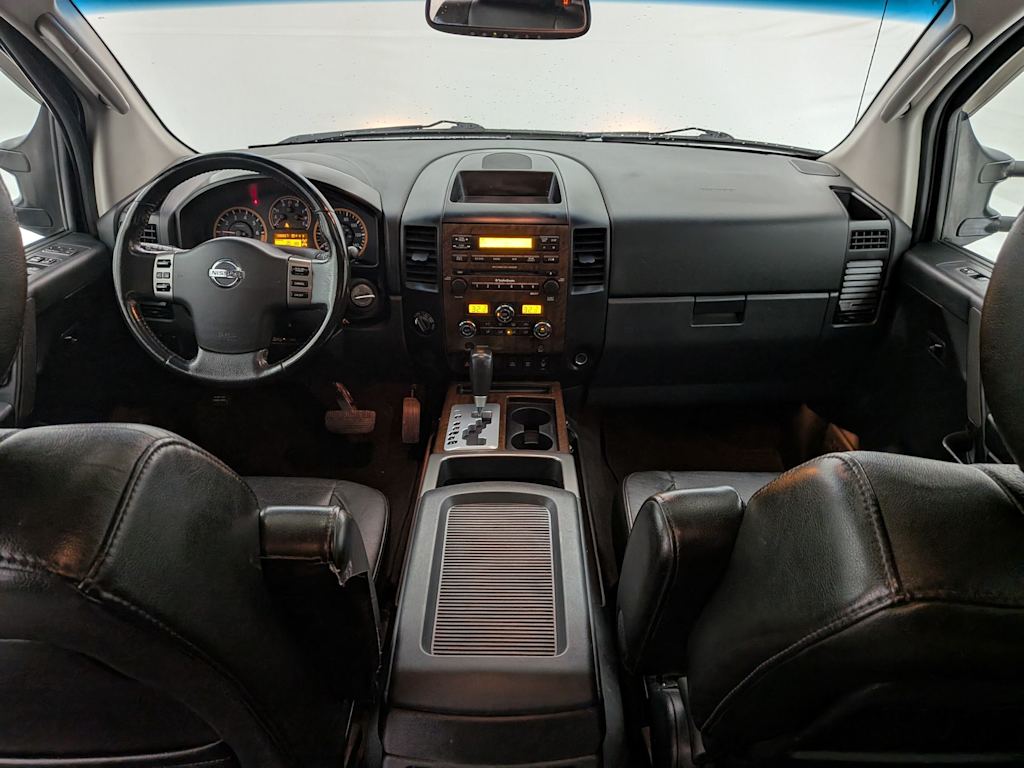 Thumbnail: 2011 Nissan Titan - 10