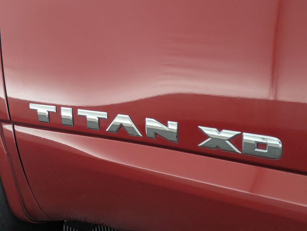Thumbnail: 2016 Nissan Titan - 22