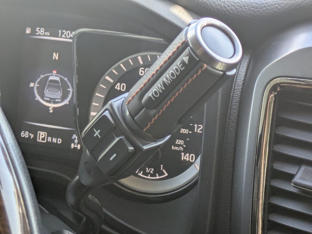 Thumbnail: 2016 Nissan Titan - 38