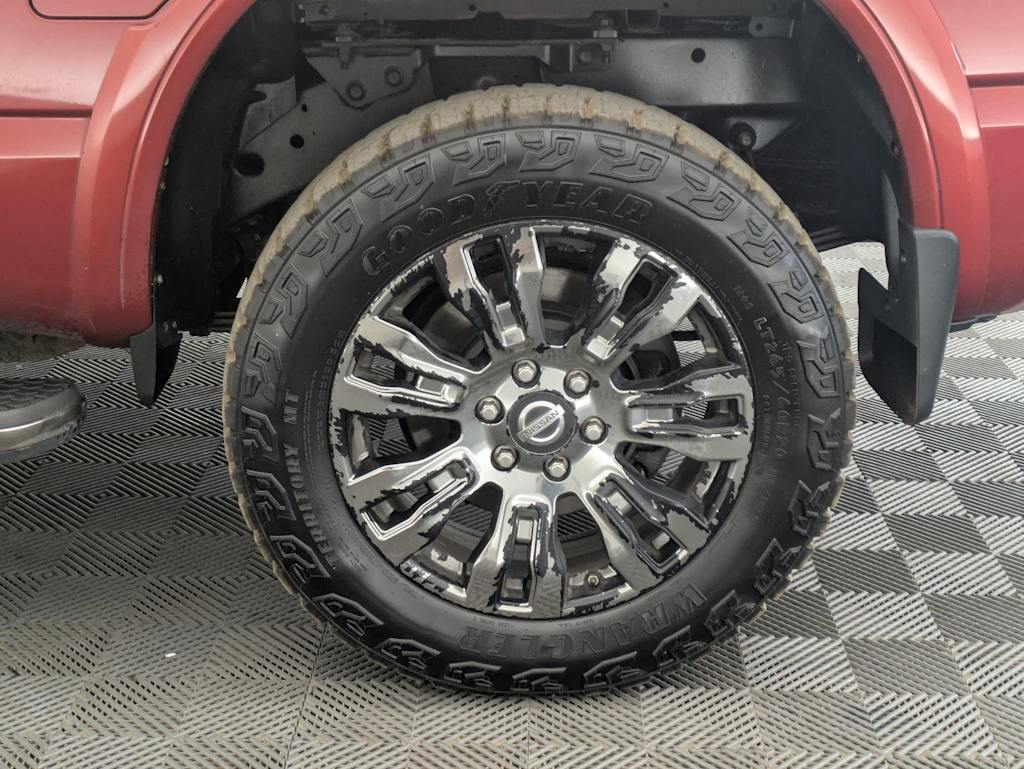 Thumbnail: 2016 Nissan Titan - 7
