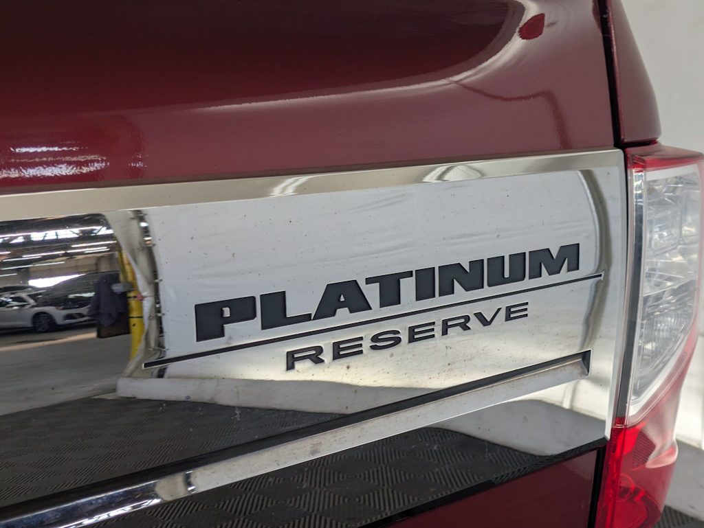 Thumbnail: 2016 Nissan Titan - 27