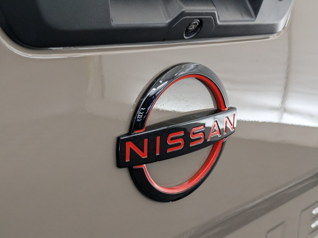 2024 Nissan Frontier PRO-4X 7