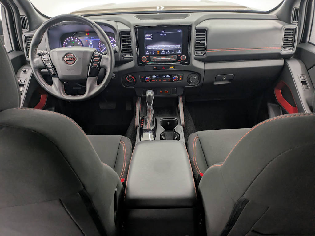 2024 Nissan Frontier PRO-4X 10