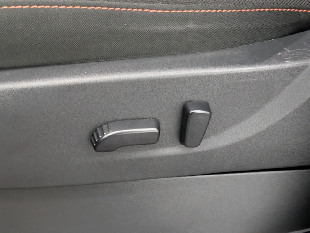 2024 Nissan Frontier PRO-4X 28