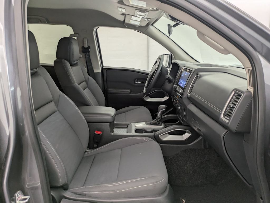 2023 Nissan Frontier SV 12