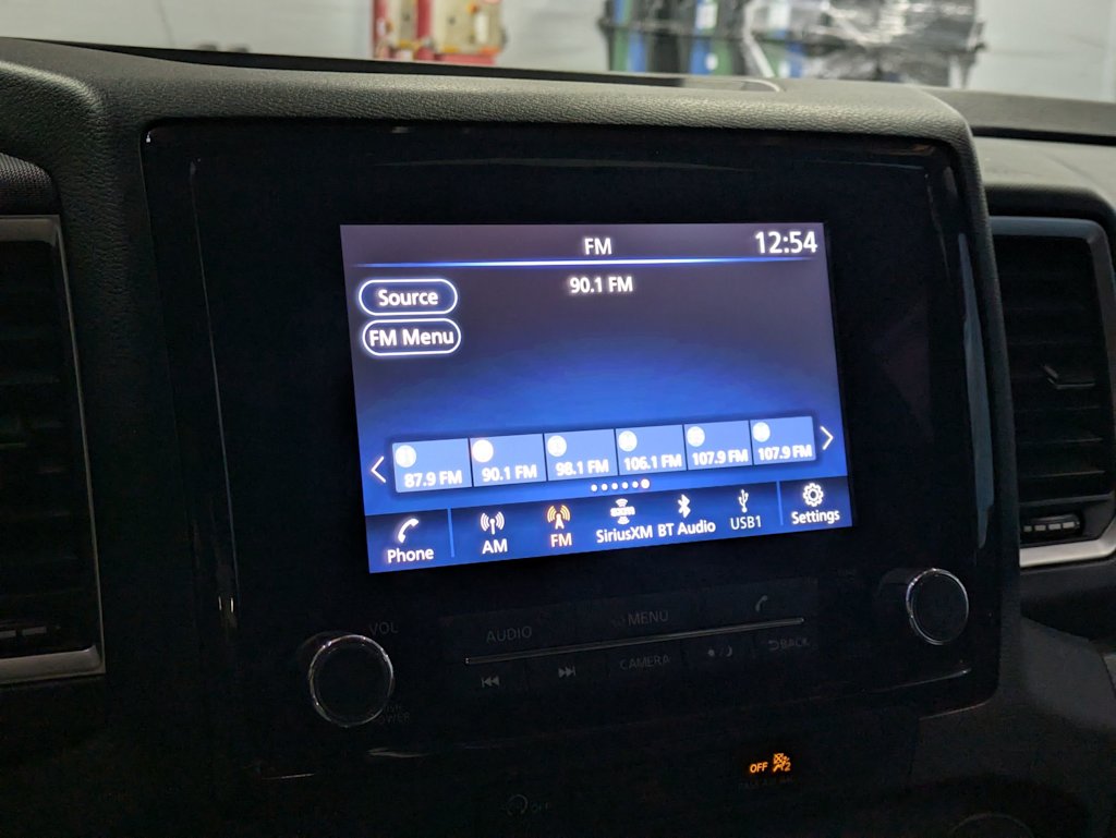 2023 Nissan Frontier SV 35
