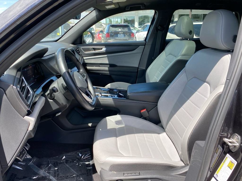 Thumbnail: 2024 Volkswagen Atlas - 6