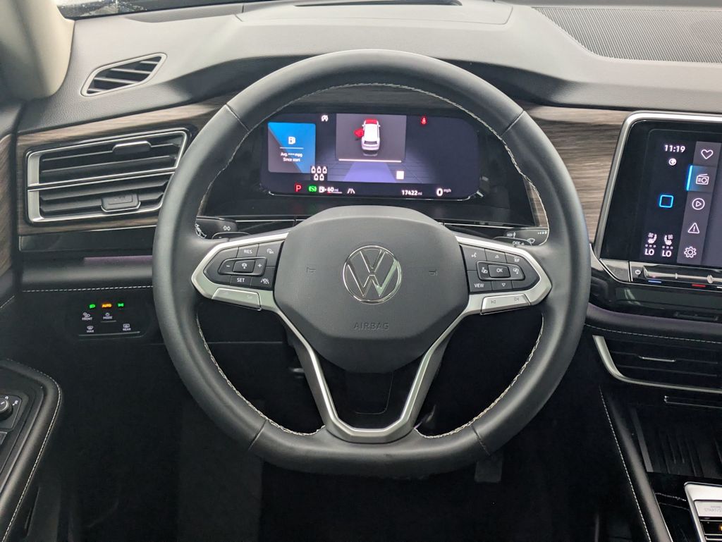 Thumbnail: 2025 Volkswagen Atlas - 13