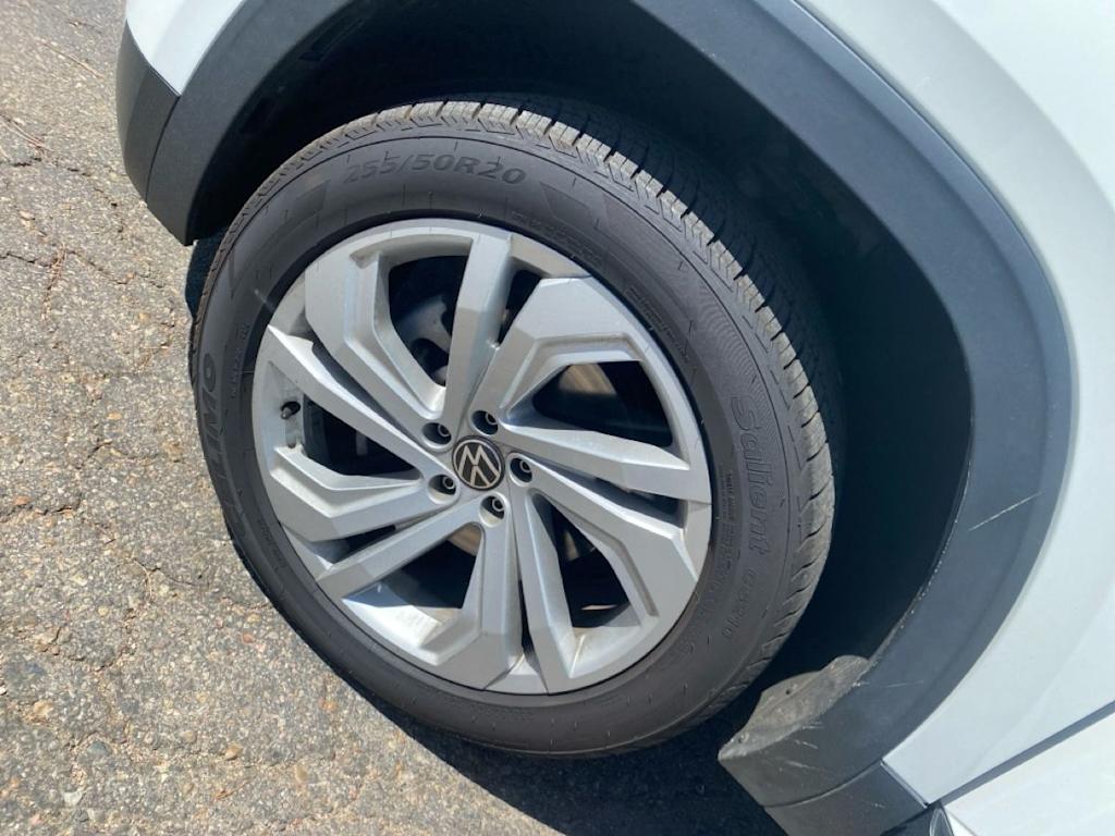 Thumbnail: 2023 Volkswagen Atlas - 4