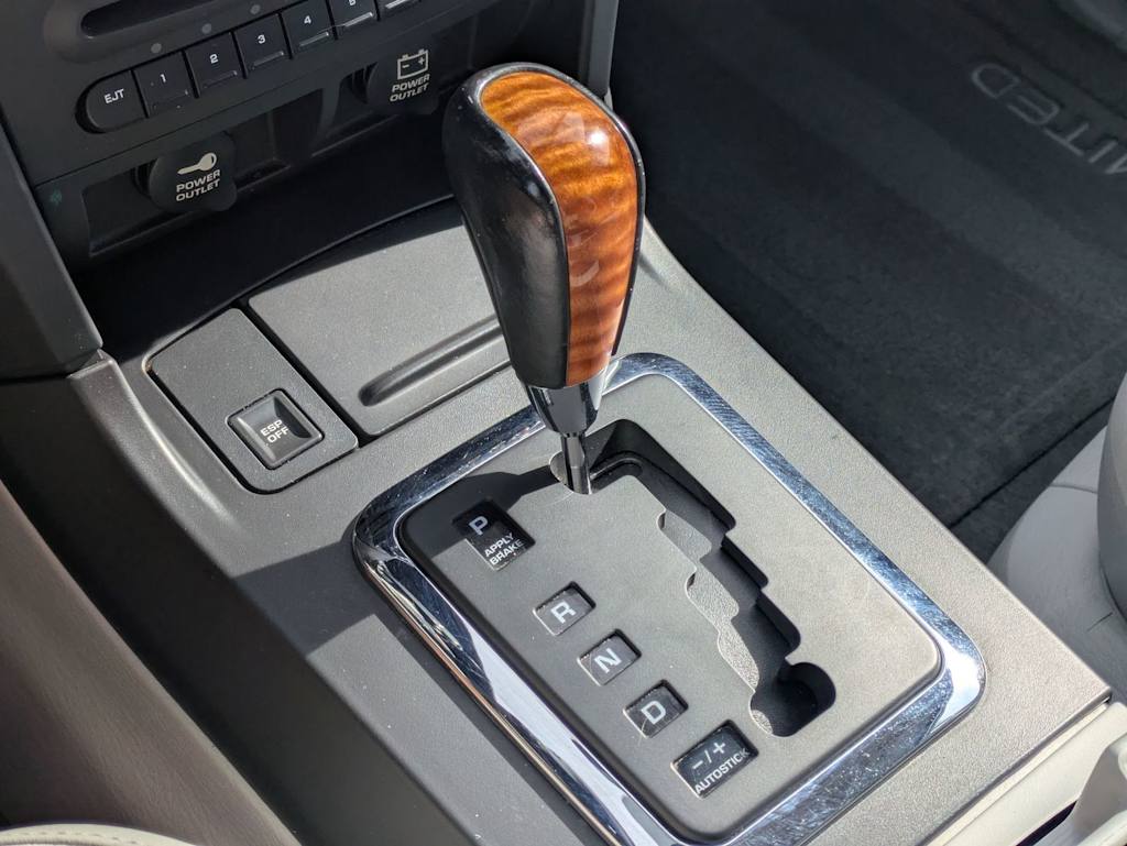 Thumbnail: 2007 Chrysler Pacifica - 35