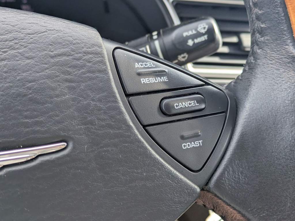 Thumbnail: 2007 Chrysler Pacifica - 32