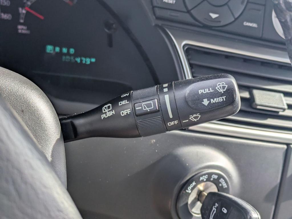 Thumbnail: 2007 Chrysler Pacifica - 16