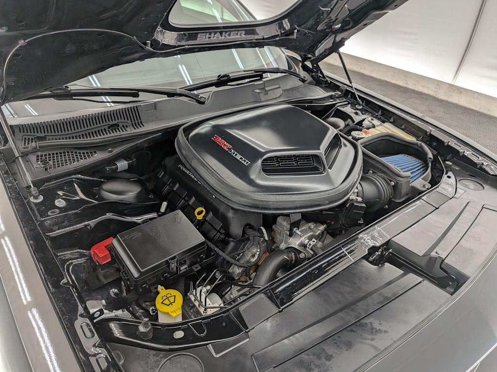 Thumbnail: 2017 Dodge Challenger - 9