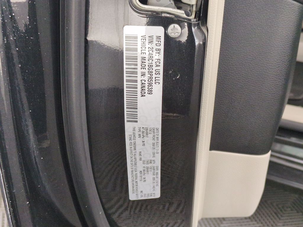 Thumbnail: 2023 Chrysler Pacifica - 34