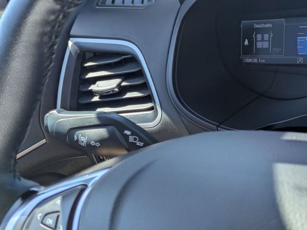 Thumbnail: 2024 Ford Edge - 26