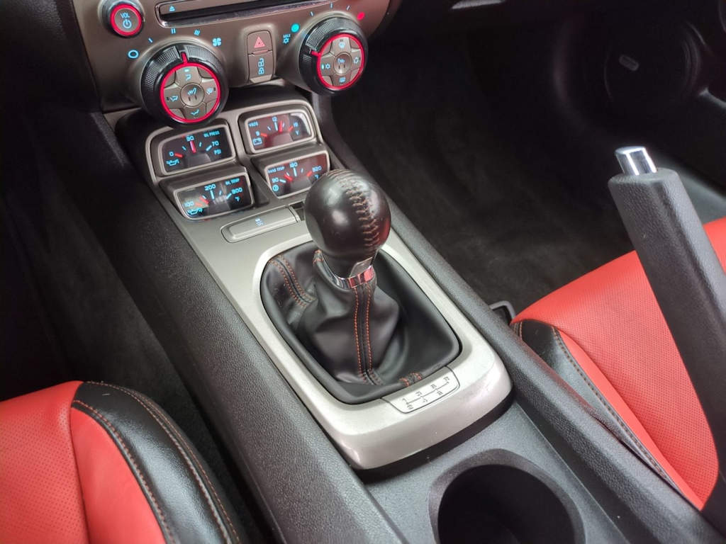Thumbnail: 2010 Chevrolet Camaro - 16
