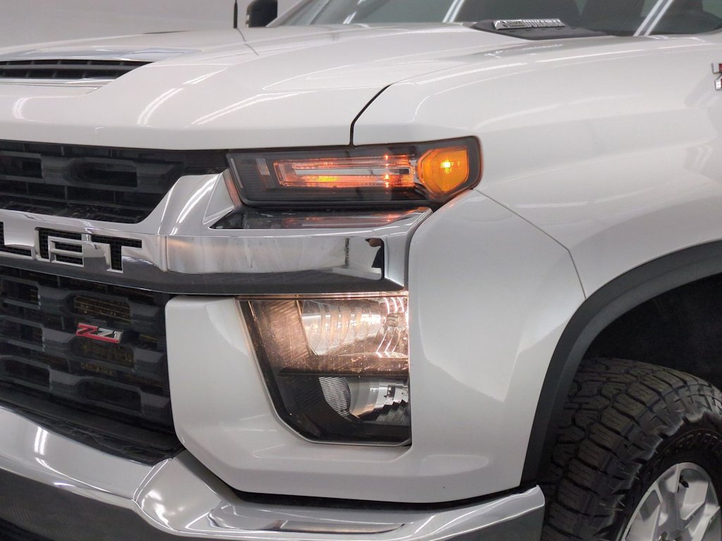 Thumbnail: 2023 Chevrolet Silverado 2500 - 23