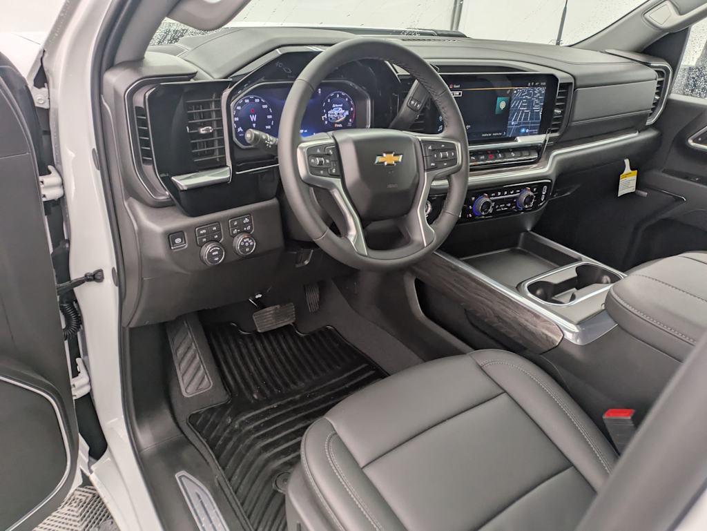 Thumbnail: 2026 Chevrolet Silverado 2500 - 2