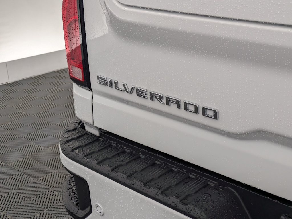 Thumbnail: 2026 Chevrolet Silverado 2500 - 29
