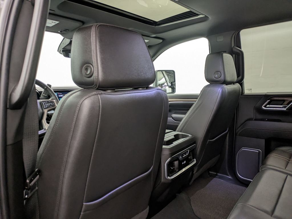 2024 Chevrolet Silverado 2500 High Country 11