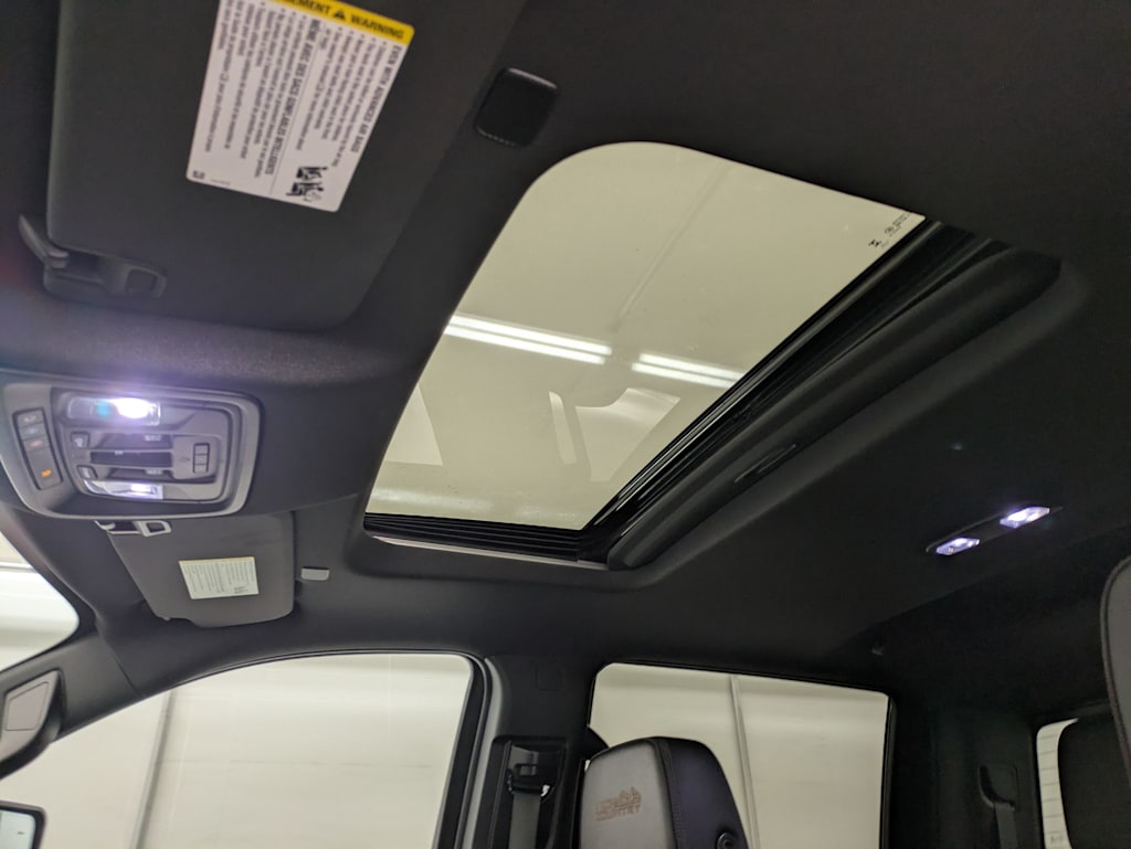 2024 Chevrolet Silverado 2500 High Country 31