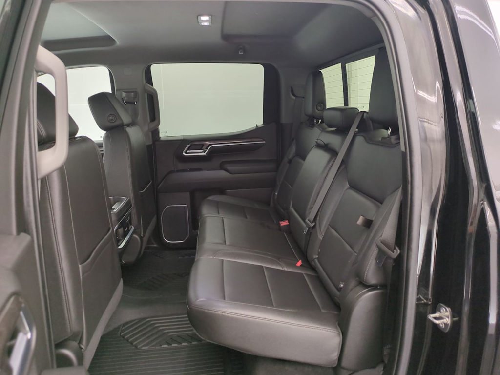 Thumbnail: 2022 Chevrolet Silverado 1500 - 26