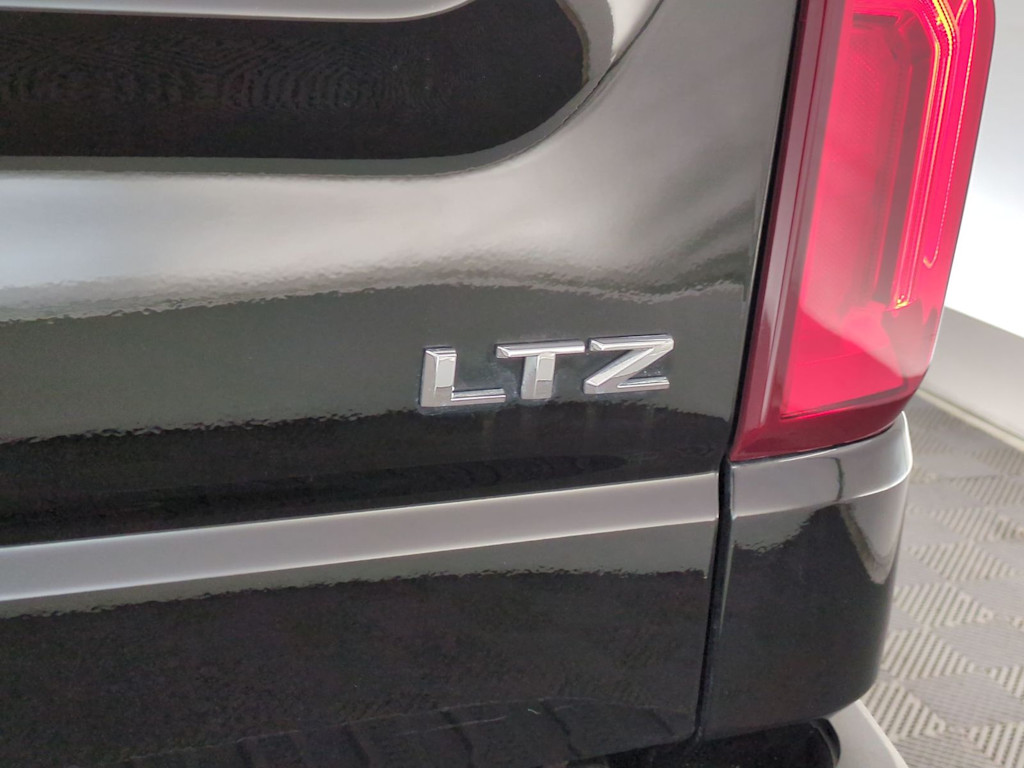 Thumbnail: 2022 Chevrolet Silverado 1500 - 24