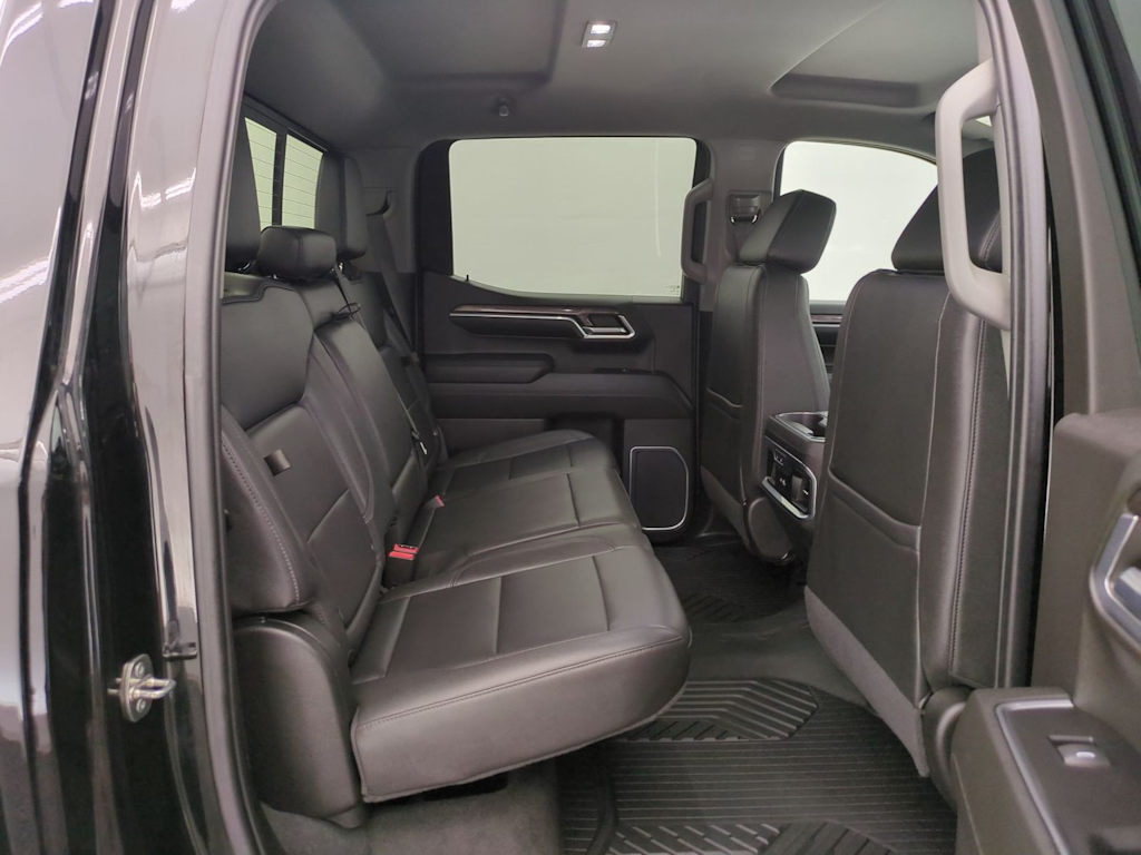 Thumbnail: 2022 Chevrolet Silverado 1500 - 27