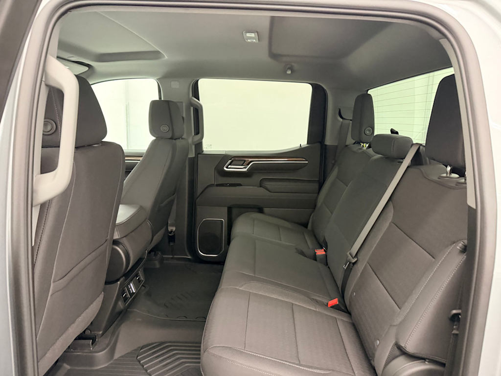 Thumbnail: 2026 Chevrolet Silverado 1500 - 26