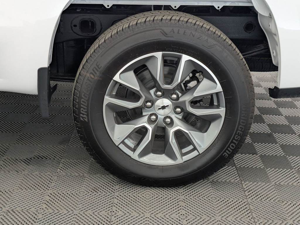 Thumbnail: 2026 Chevrolet Silverado 1500 - 8