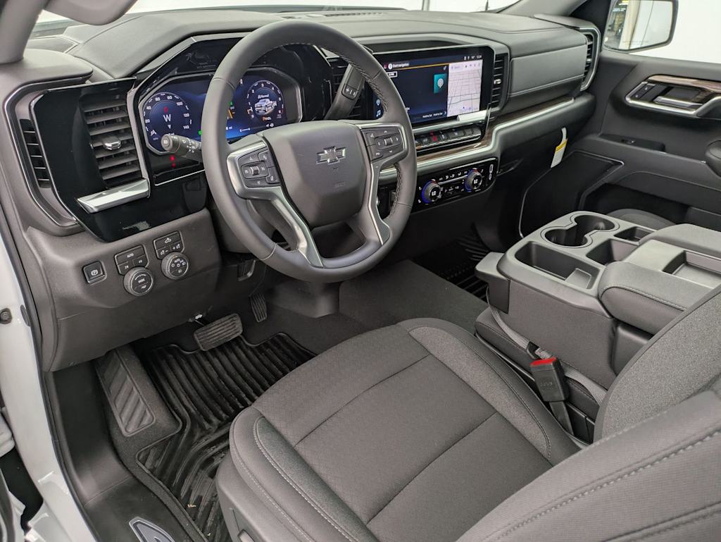 Thumbnail: 2026 Chevrolet Silverado 1500 - 2