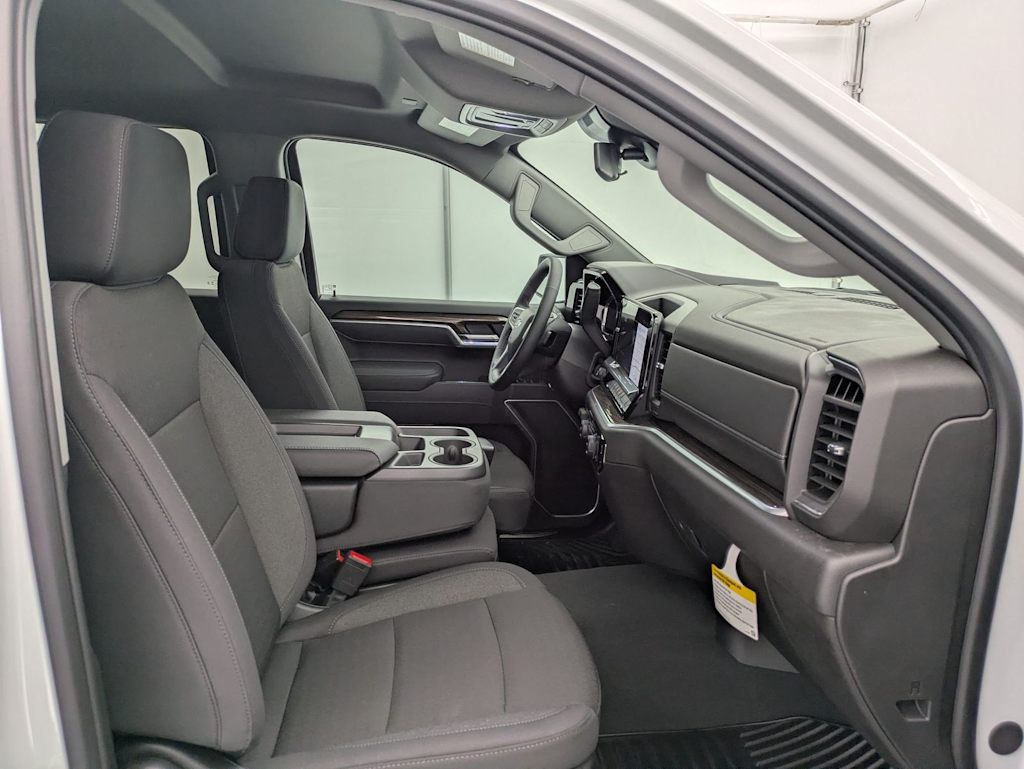 Thumbnail: 2026 Chevrolet Silverado 1500 - 12