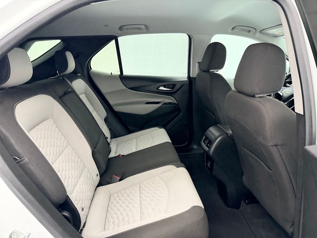 Thumbnail: 2020 Chevrolet Equinox - 28