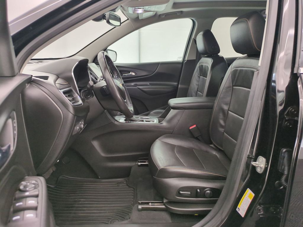 Thumbnail: 2018 Chevrolet Equinox - 10