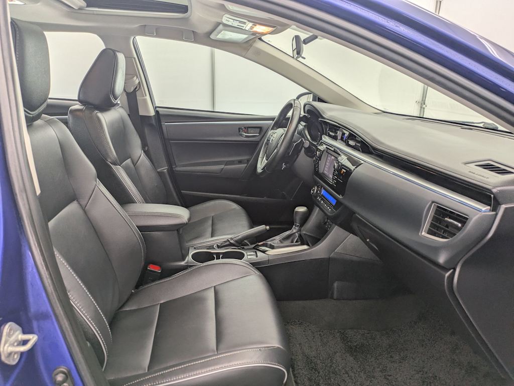 Thumbnail: 2016 Toyota Corolla - 12