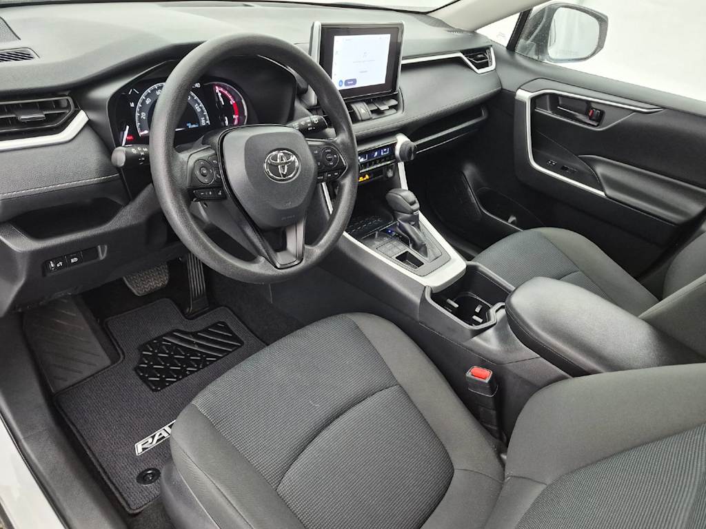 Thumbnail: 2025 Toyota RAV4 - 2