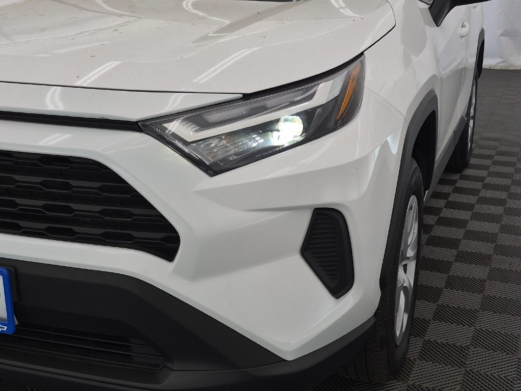 Thumbnail: 2025 Toyota RAV4 - 24