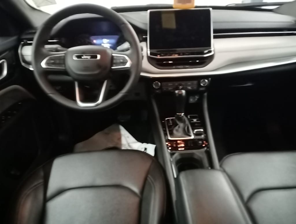 Thumbnail: 2025 Jeep Compass - 4