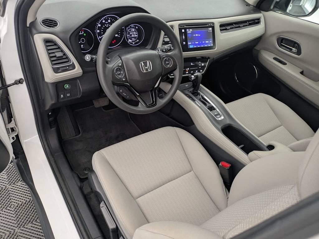 Thumbnail: 2017 Honda HR-V - 2