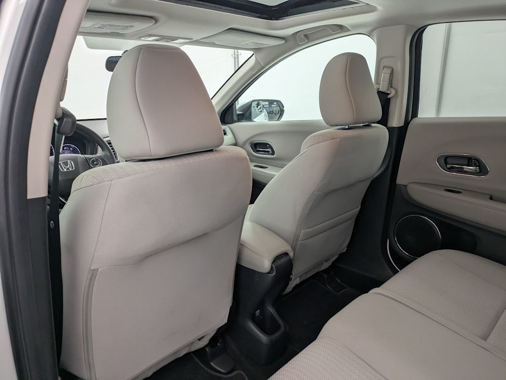 Thumbnail: 2017 Honda HR-V - 13