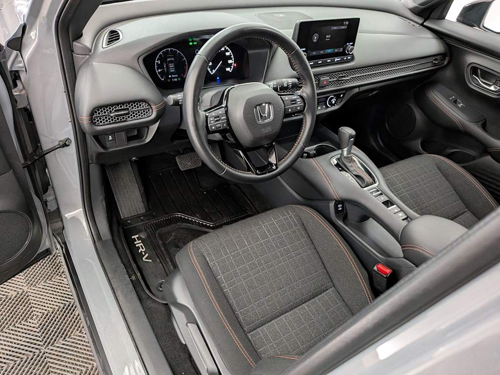 Thumbnail: 2025 Honda HR-V - 2