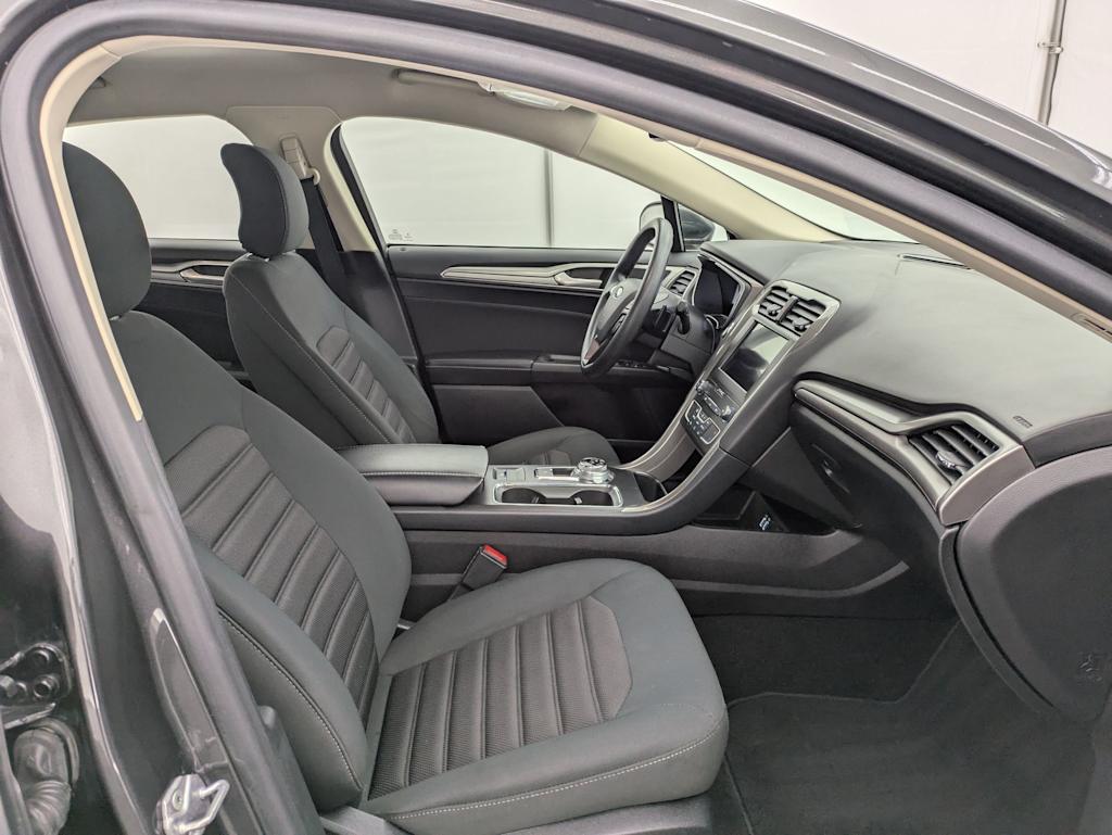 Thumbnail: 2019 Ford Fusion - 12