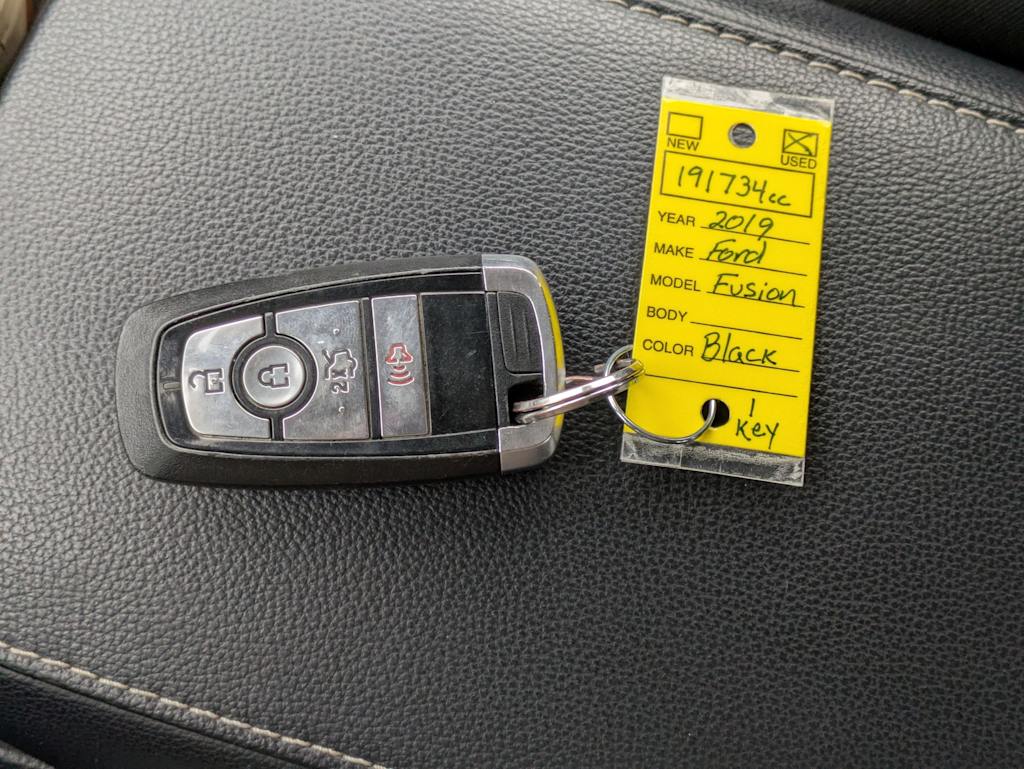 Thumbnail: 2019 Ford Fusion - 19