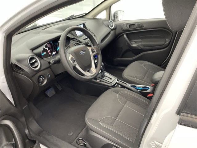 2019 Ford Fiesta SE 11