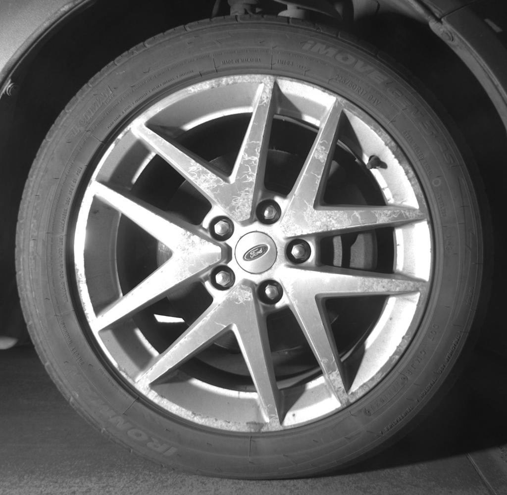 Thumbnail: 2012 Ford Fusion - 5