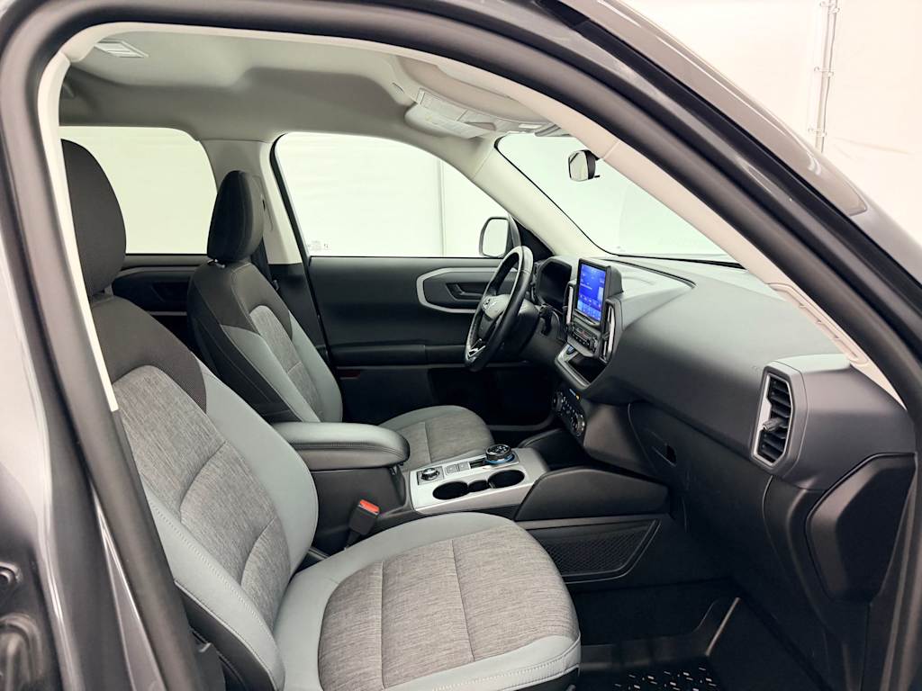 Thumbnail: 2022 Ford Bronco Sport - 10